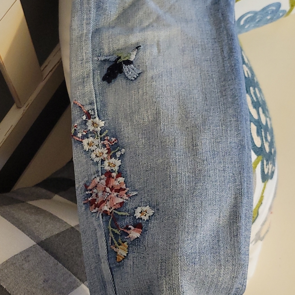 Jeans - Picture 3 of 6